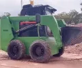 Minicarregadeira skid steer elétrica ST3090EV