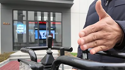 Minicarregadeira skid steer S360