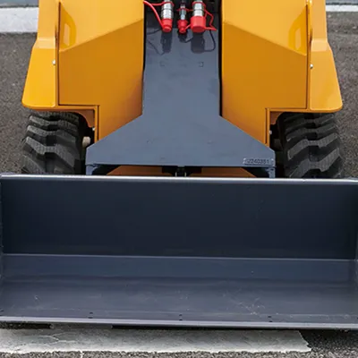 Minicarregadeira skid steer T390