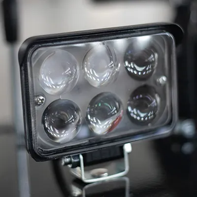 Minicarregadeira skid steer T460