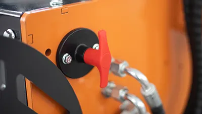 Minicarregadeira skid steer T460