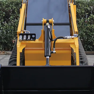 Minicarregadeira skid steer T750