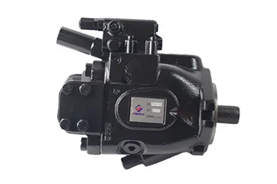 Escavadeira compacta sobre rodas ST609W